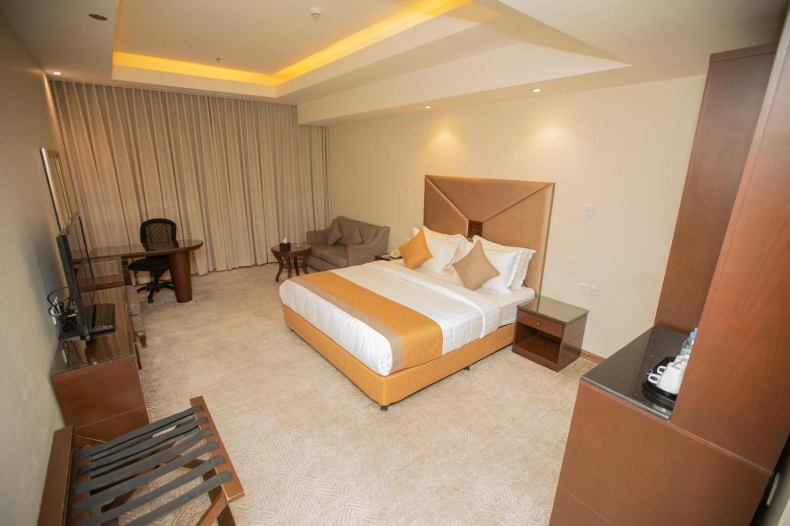 Sanam Hotel Suites - Riyadh Riade Exterior foto